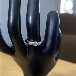 Elegant Silver Ring with Clear Gemstone